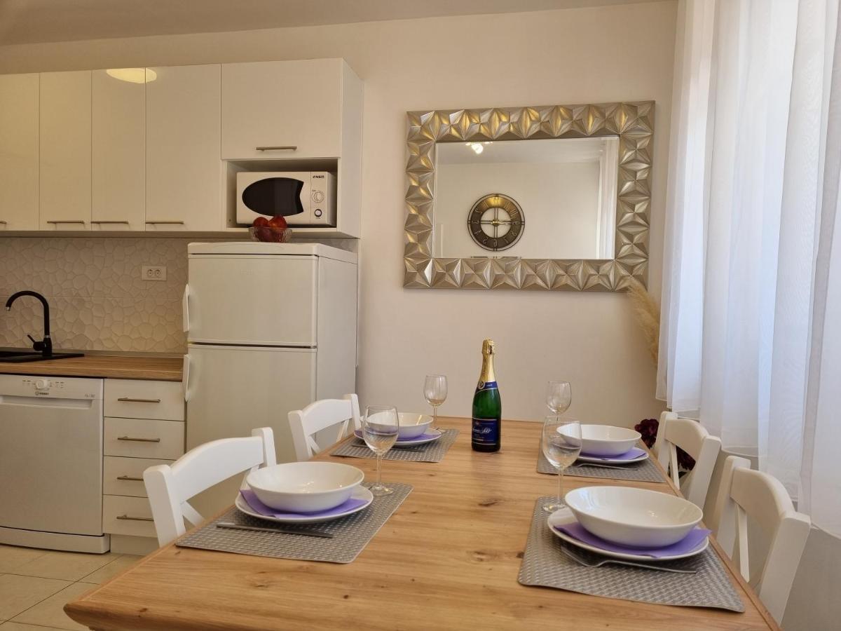 Babylu Apartman Zadar Exterior photo